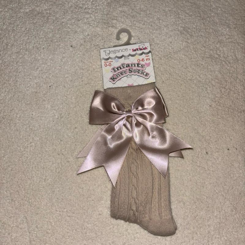Children’s Knee High Ribbed Socks With Bows