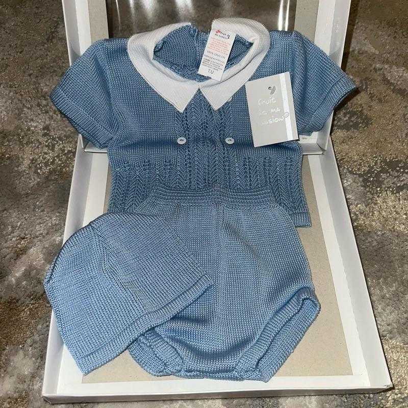 Fruit De Ma Passion 3 Piece Knitted Box Set for Babies Newborns Adorable Shorts Jumper & Hat in Cozy Knitted Fabric Ideal for Everyday Wear