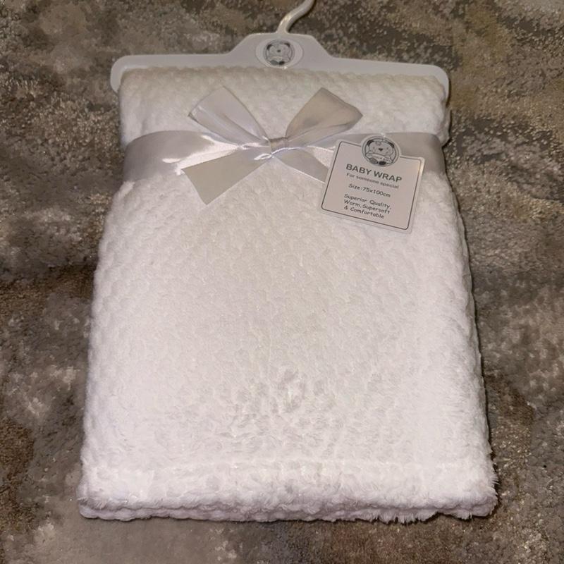 Baby Waffle Wrap Blanket - Soft Cozy 75X90cm Waffle Fabric Ideal for Wrapping and Securing Your Baby for Comfort and Warmth