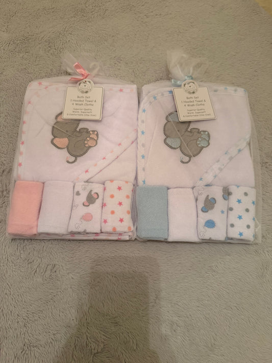Elephant Baby Bath Gift Set- hooded towel and wash cloths