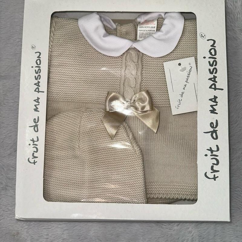 Fruit de Ma Passion Three Piece Knitted Box Sets With A Bow On Jumper for Baby Girls in Pastel Colors